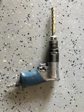 Astro Pneumatic 525c 3/8 Inch Reversible Air Drill