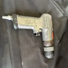 Snap-on Pdr317 Snap-on Pistol Grip Air Drill 3/8 Inch Keyed Chuck 1/4 Inlet Silver/black Snap-on Pdr317 Snap-on Pistol Grip Air Drill 3/8 Inch Keyed Chuck 1/4 Inlet Silver/black